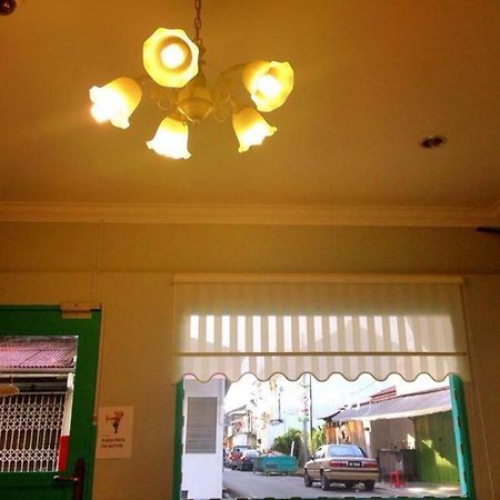 Voyage Cottage Lodge Malacca Esterno foto