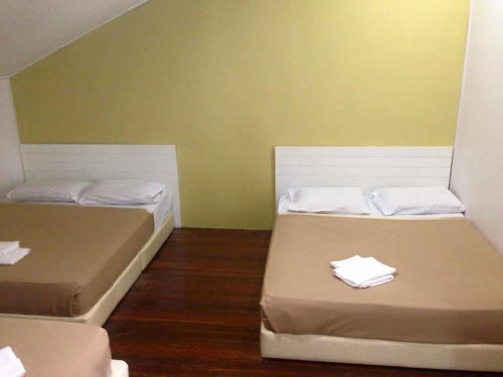 Voyage Cottage Lodge Malacca Esterno foto