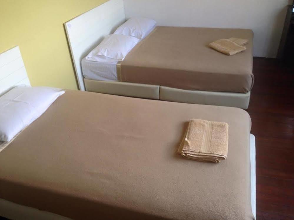 Voyage Cottage Lodge Malacca Esterno foto