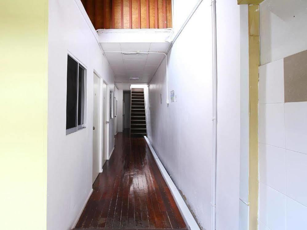 Voyage Cottage Lodge Malacca Esterno foto